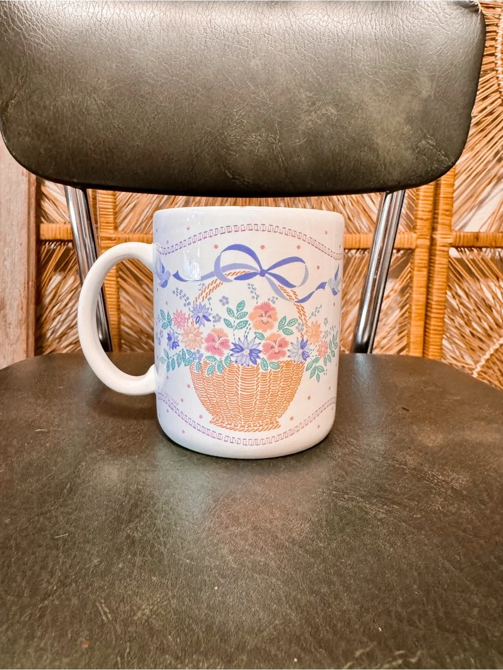 Vintage Auntie Em Floral Basket Mug- 1986